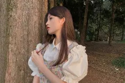 详细阅读:只造势、不担责财经网红“割韭菜”不能股民买单 黄河时评 只造势、不担责财经网红“割韭菜”不能股民买单 黄河时评