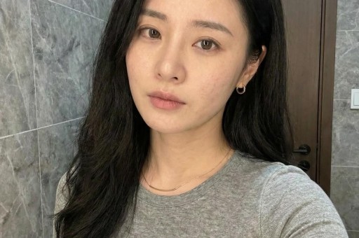 姚晨离婚内幕被曝！和前夫最后一次同框互不搭理曾被曝出轨4次